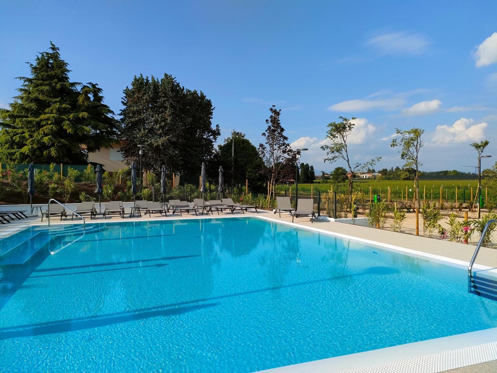 I Campi Wine Relais Hotell Ronchi  Exteriör bild
